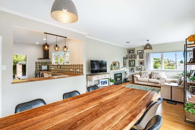 Photo of property in 81 Purnell Street, College Estate, Whanganui, 4500