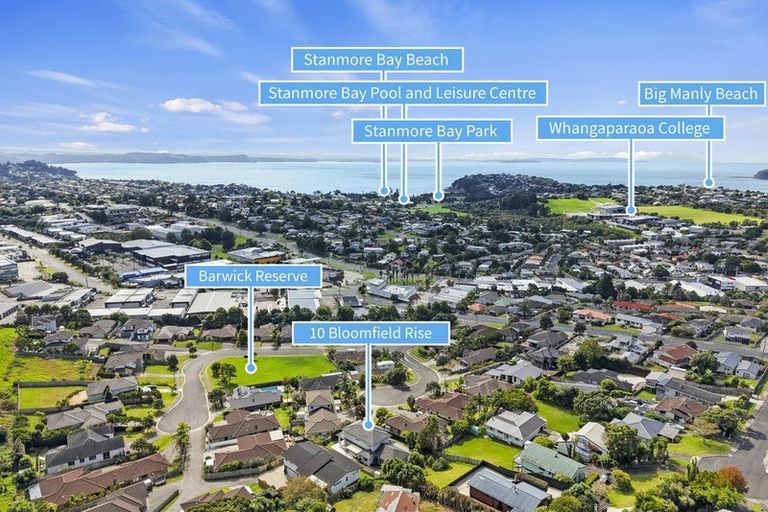 Photo of property in 10 Bloomfield Rise, Stanmore Bay, Whangaparaoa, 0932
