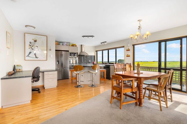 Photo of property in 121 Mount Stewart Halcombe Road, Sanson, Palmerston North, 4479