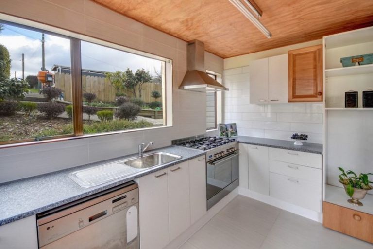 Photo of property in 2 Chapel Street, Kaikorai, Dunedin, 9010