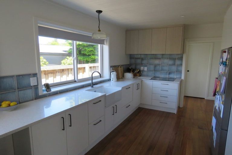 Photo of property in 15 Hadlow Place, Burnside, Christchurch, 8041