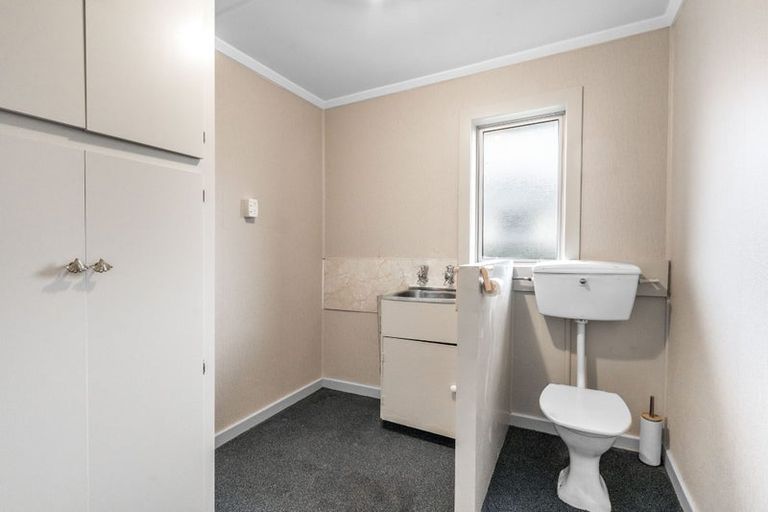 Photo of property in 44 Price Street, Grasmere, Invercargill, 9810