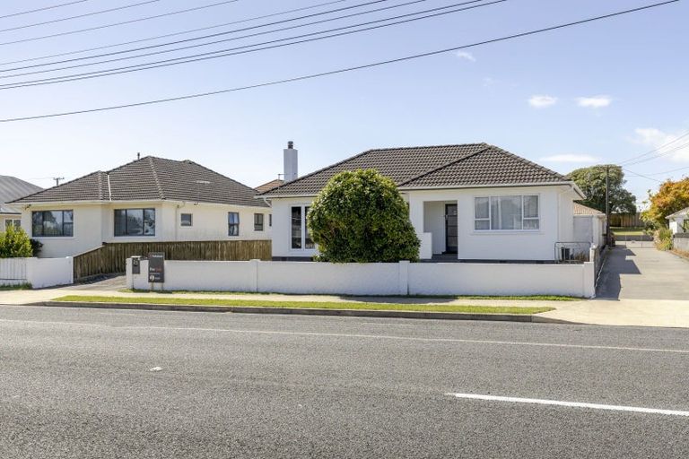 Photo of property in 25 Waimea Street, Westown, New Plymouth, 4310