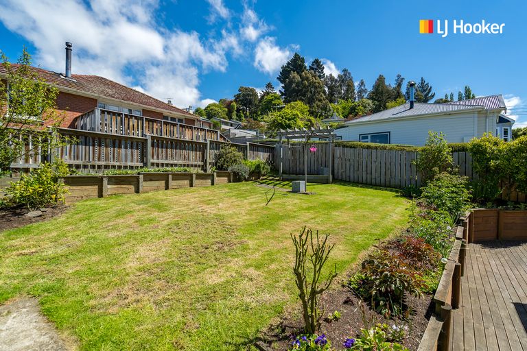 Photo of property in 128 Glen Road, The Glen, Dunedin, 9011