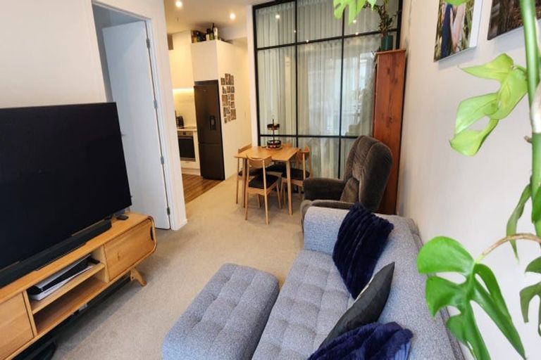Photo of property in 1817a Great North Road, Avondale, Auckland, 1026