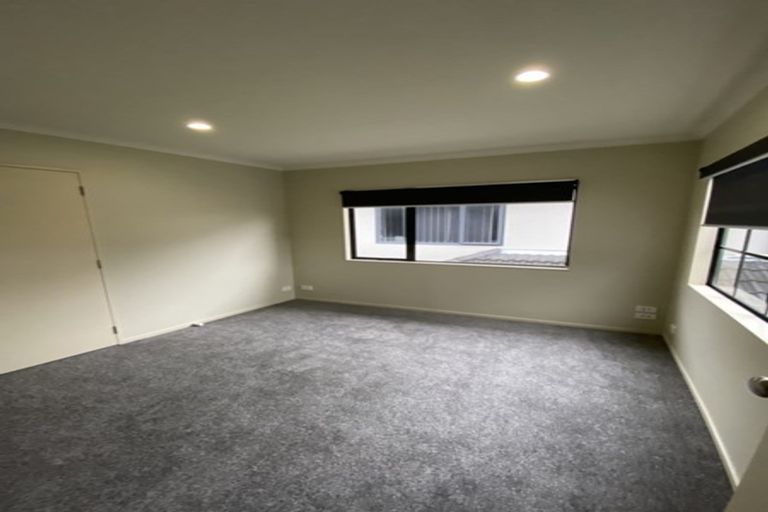 Photo of property in 52 Matarangi Road, East Tamaki, Auckland, 2013