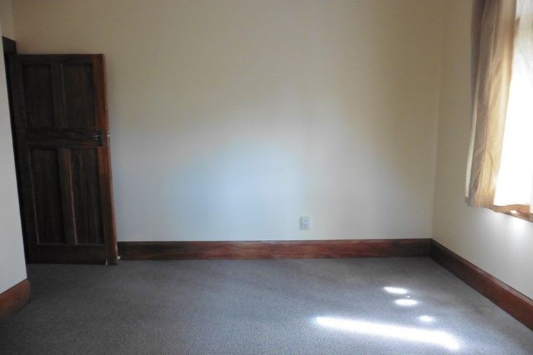 Photo of property in 4 Burlington Road, Hospital Hill, Napier, 4110