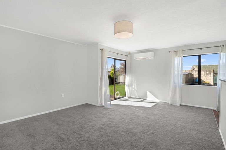 Photo of property in 5 Titoki Place, Edgecumbe, 3120