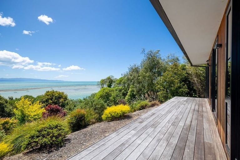 Photo of property in 94 Queens Road, Stepneyville, Nelson, 7010