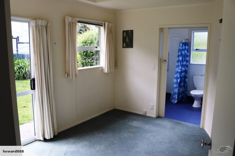 Photo of property in 36 Parkes Avenue, Saint Johns Hill, Whanganui, 4501