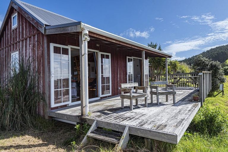 Photo of property in 107c Hall Road, Tinopai, 0593