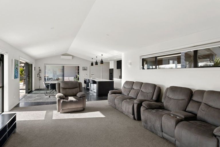 Photo of property in 145 Waitotara Drive, Waipapa, 0230