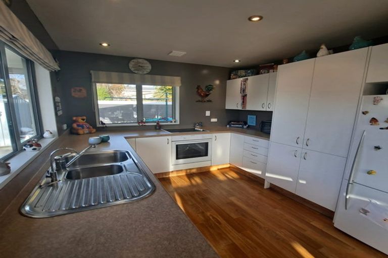 Photo of property in 2 Lisburn Street, Milton, 9220