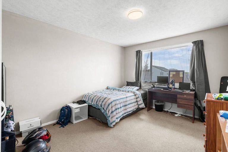 Photo of property in 2/41 Picton Avenue, Riccarton, Christchurch, 8011