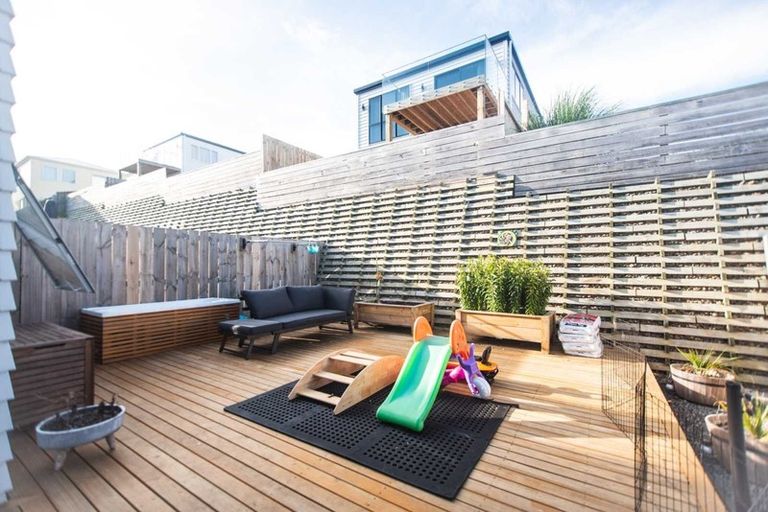 Photo of property in 71 Joseph Street, Flat Bush, Auckland, 2019