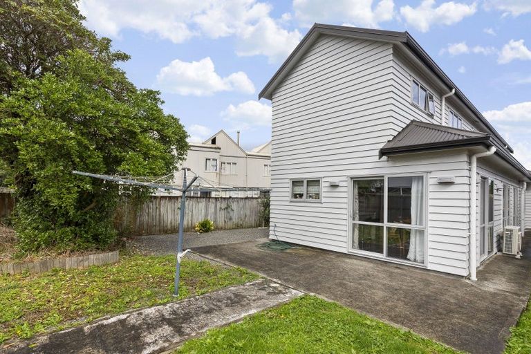 Photo of property in 87a Oxford Terrace, Epuni, Lower Hutt, 5011