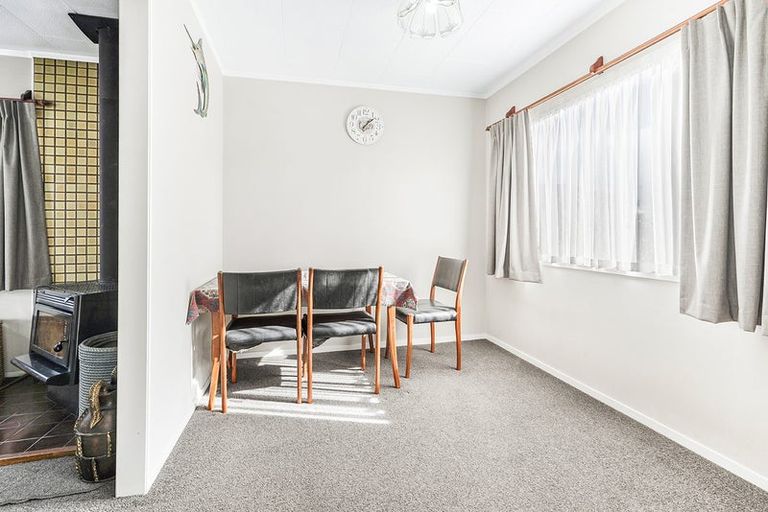 Photo of property in 24 Enfield Street, Nawton, Hamilton, 3200