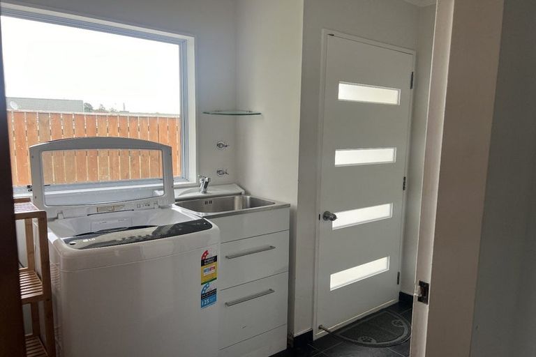 Photo of property in 160 Bartholomew Road, Levin, 5510