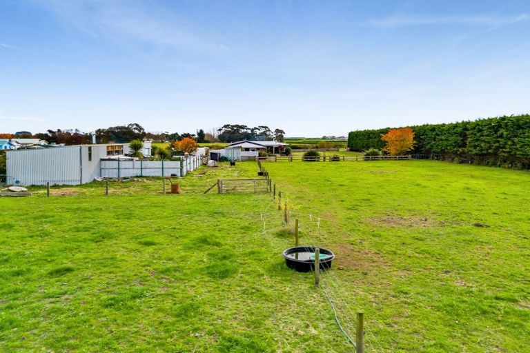 Photo of property in 5883 Mountain Road, Normanby, Hawera, 4673