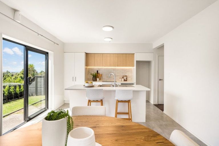 Photo of property in 15 Mcdowell Crescent, Hillcrest, Auckland, 0627