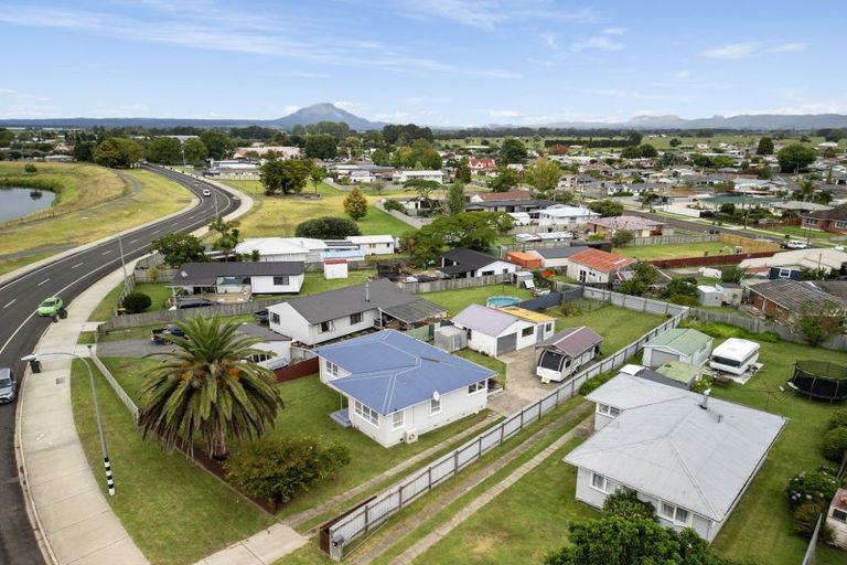 Photo of property in 76 College Road, Edgecumbe, 3120
