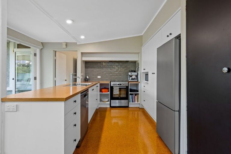 Photo of property in 63 Naylor Street, Hamilton East, Hamilton, 3216