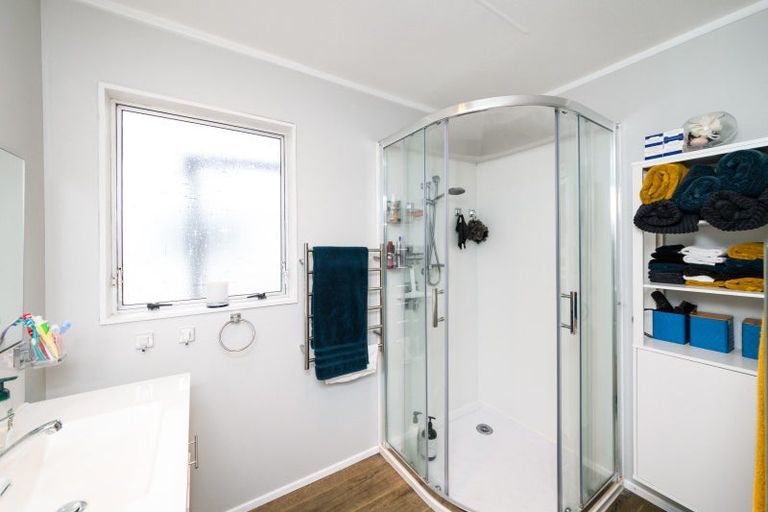 Photo of property in 44 Kaimanawa Street, Kelvin Grove, Palmerston North, 4414