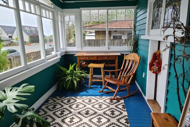 Photo of property in 13 Waimea Road, Nelson South, Nelson, 7010