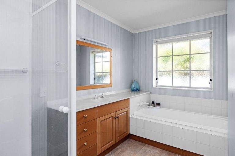 Photo of property in 19 Birdwood Street, Taradale, Napier, 4112