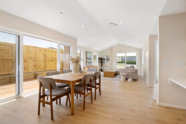 Photo of property in 2 Triplefin Avenue, Omokoroa, 3114