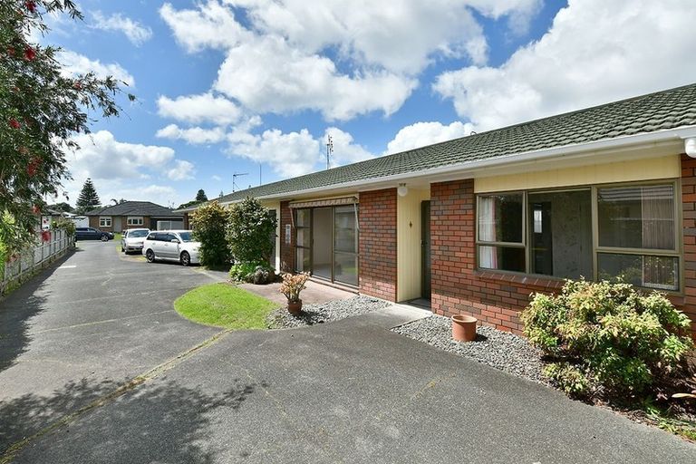 Photo of property in 2/36 Elizabeth Street, Mount Eden, Auckland, 1024