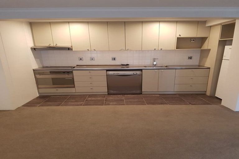 Photo of property in 21/868 Colombo Street, Christchurch Central, Christchurch, 8013