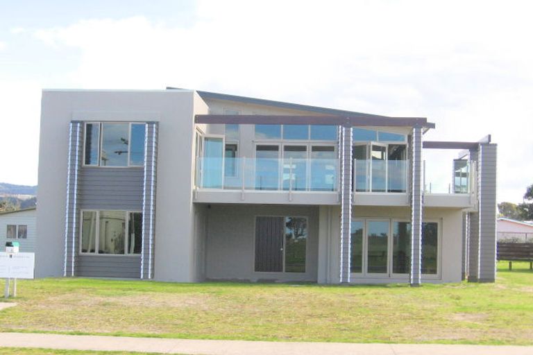 Photo of property in 219 Rangi Avenue, Whangamata, 3620