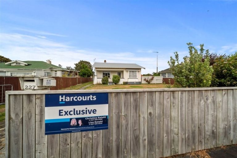 Photo of property in 227 Glover Road, Hawera, 4610