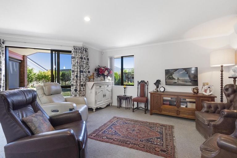 Photo of property in 12 Cotter Place, Cambridge, 3434