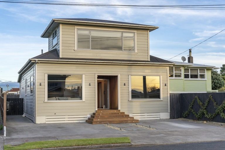Photo of property in 7 Massey Street, Westown, New Plymouth, 4310