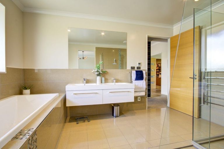 Photo of property in 10 Burntwood Lane, Pegasus, 7612