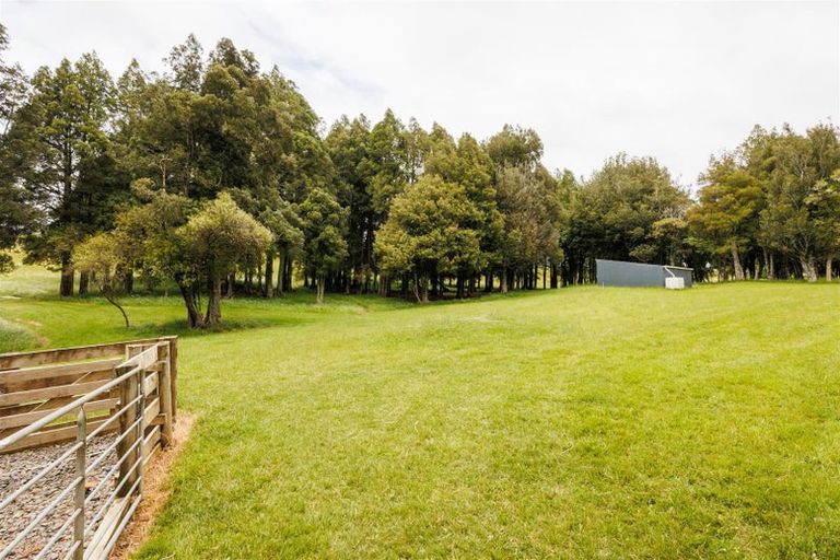 Photo of property in 361 Warrens Road, Marton, 4788