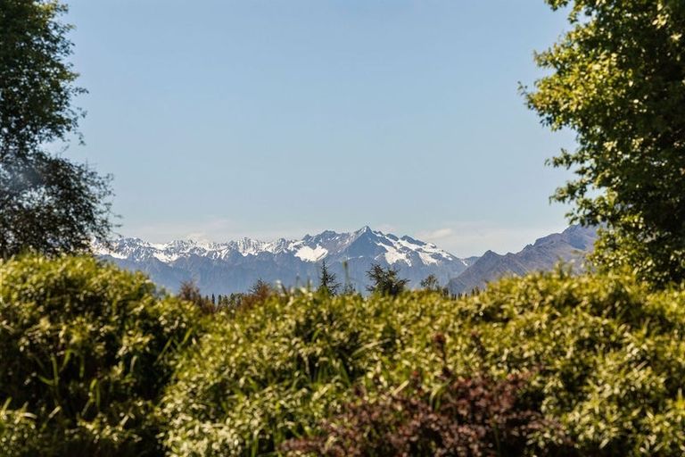 Photo of property in Kane Road, Hawea Flat, Lake Hawea, 9382