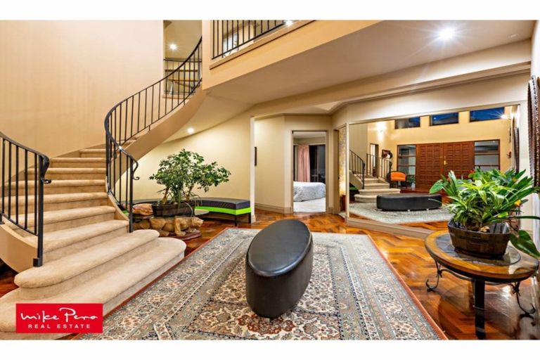 Photo of property in 54 Keywella Drive, Conifer Grove, Takanini, 2112