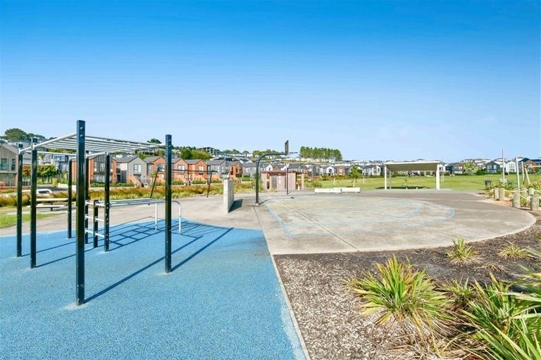 Photo of property in 117 Bonair Crescent, Silverdale, 0932