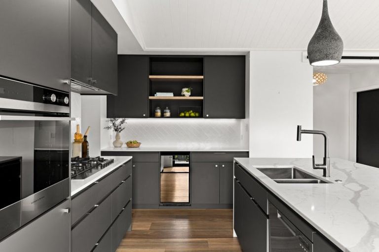 Photo of property in 5 Rich Rise, Havelock North, 4130