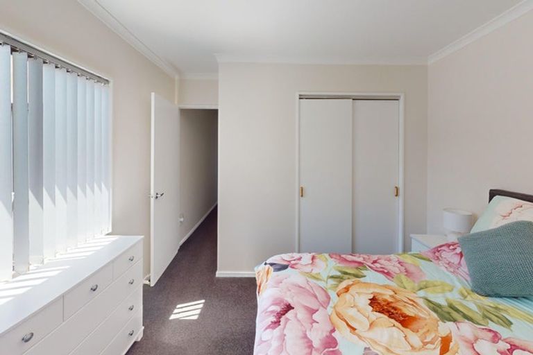 Photo of property in 1 Loader Place, Tawhero, Whanganui, 4501