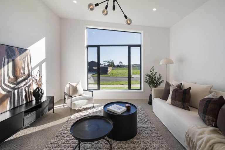 Photo of property in 12 Parkside Avenue, Maewa, Feilding, 4702