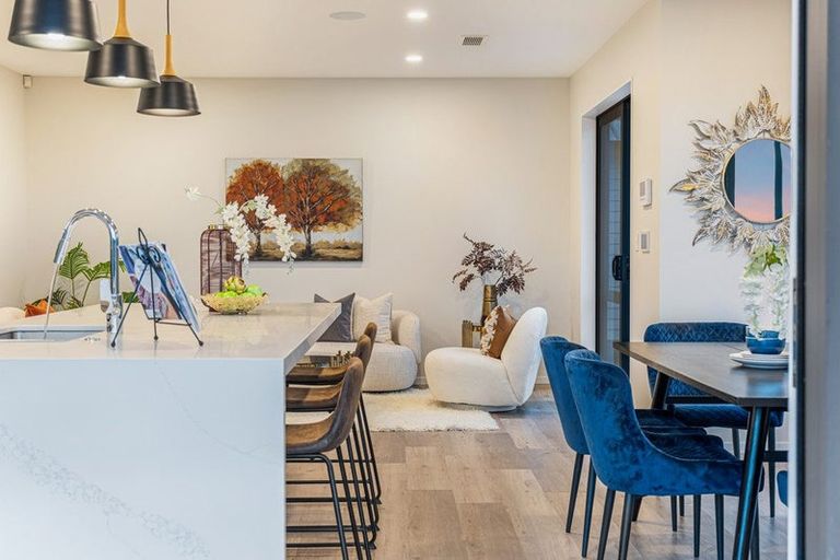 Photo of property in 84 Maurice Kelly Road, Wainui, 0932