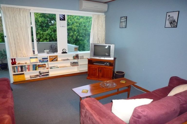 Photo of property in 1/120 London Street, Dunedin Central, Dunedin, 9016