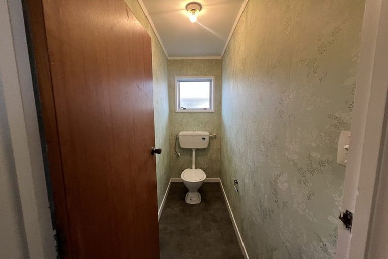 Photo of property in 10 Winiata Place, Otaki, 5512