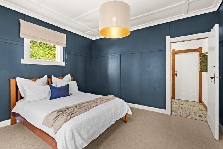 Photo of property in 45 Faraday Street, Hospital Hill, Napier, 4110