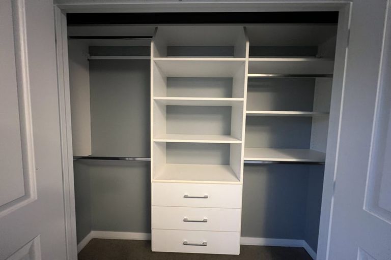 Photo of property in 171 Boord Crescent, Kumeu, 0891