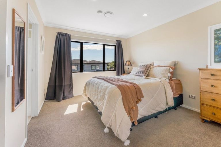 Photo of property in 18 Raphoe Road, Flat Bush, Auckland, 2019